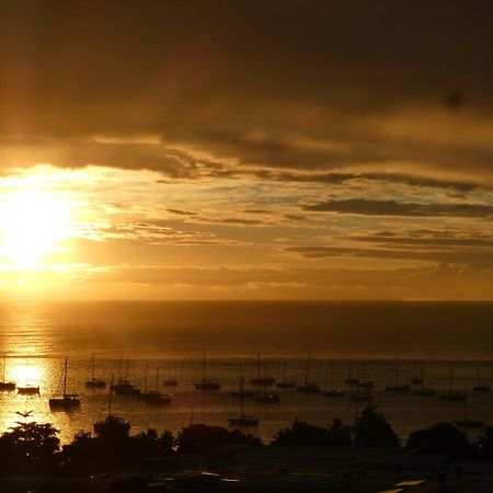 Maeva Sunset View Hotel Пунауиа Екстериор снимка